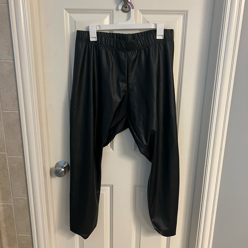Old Navy Black Faux Leather Leggings